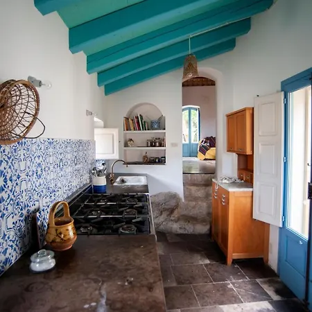 Il Corvo Di Pietra * Scicli